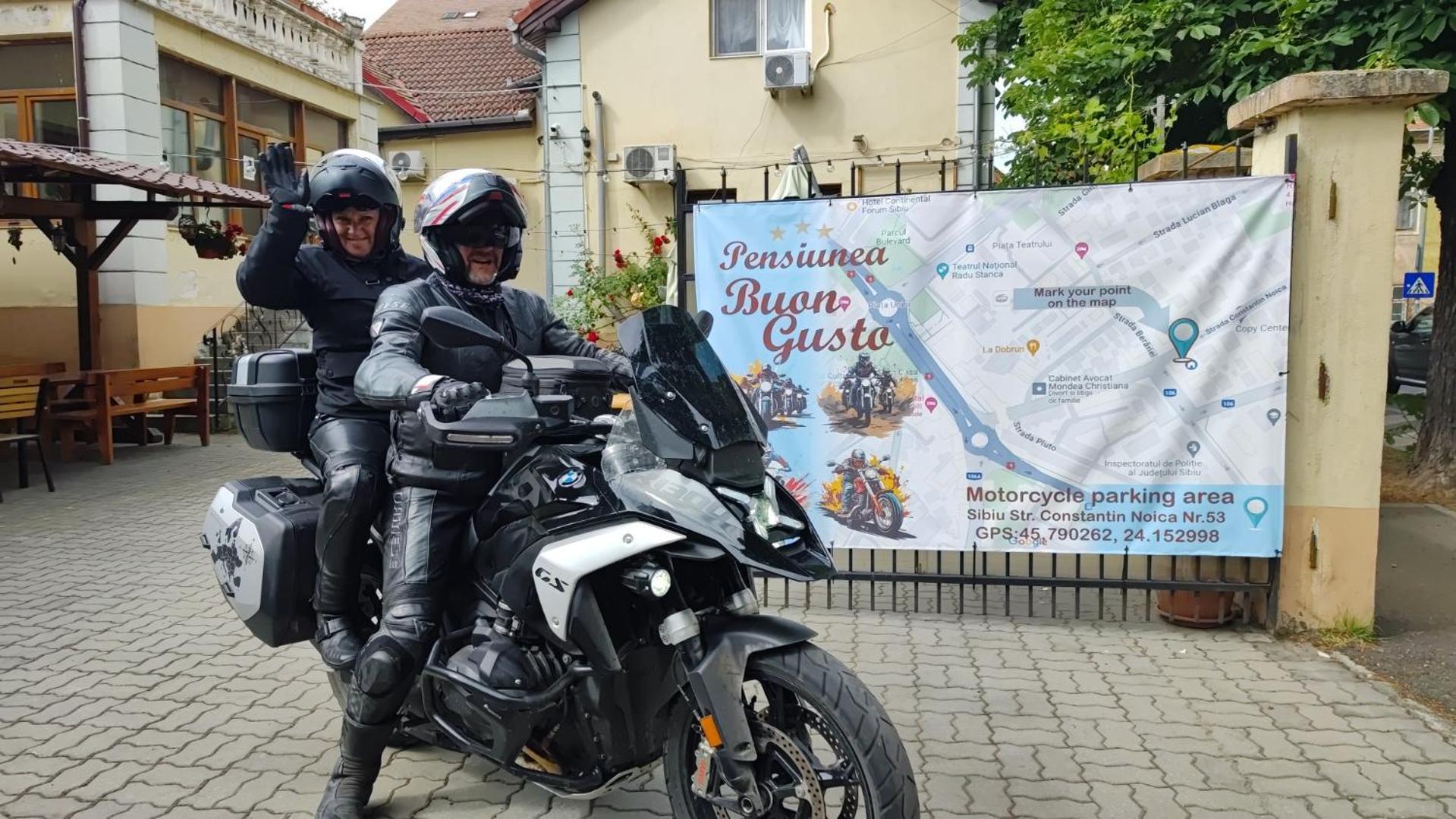 Pensiunea Buon Gusto Sibiu-Motorcyle Friendly,City Center Экстерьер фото